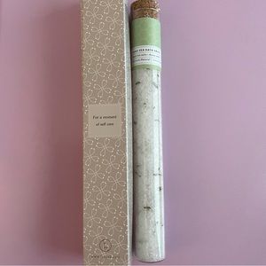 5 for $25! Lizush Dead Sea Bath Salts